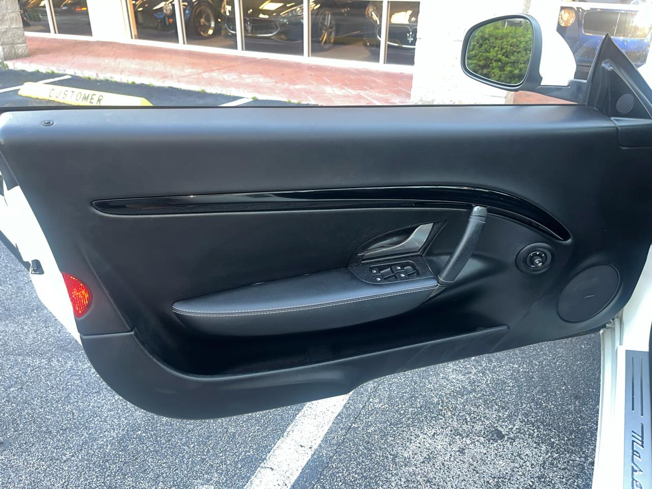 Maserati GranTurismo Convertible 4.7L 2017