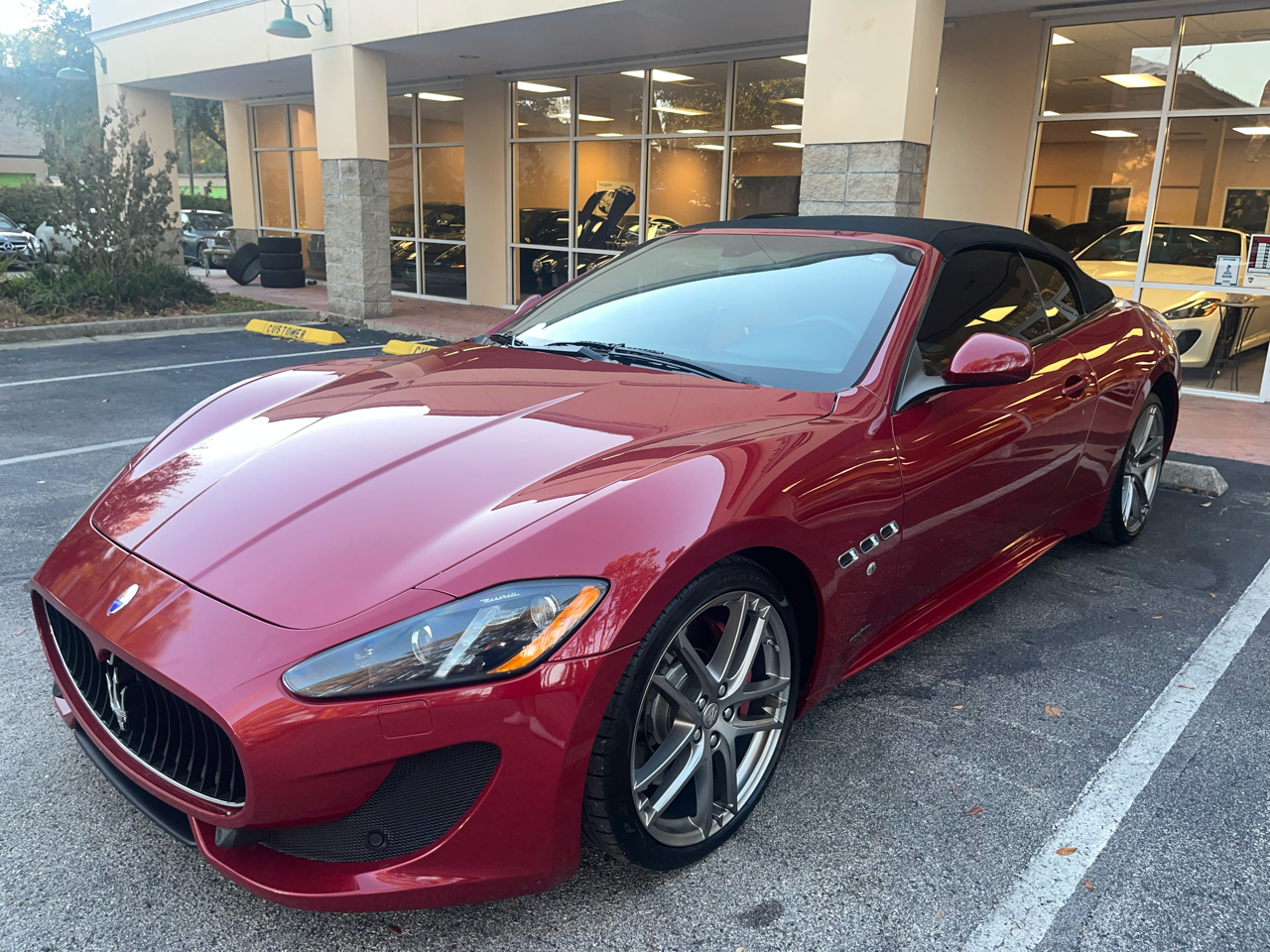 Maserati GranTurismo Convertible 2dr Conv GranTurismo Sport 2015