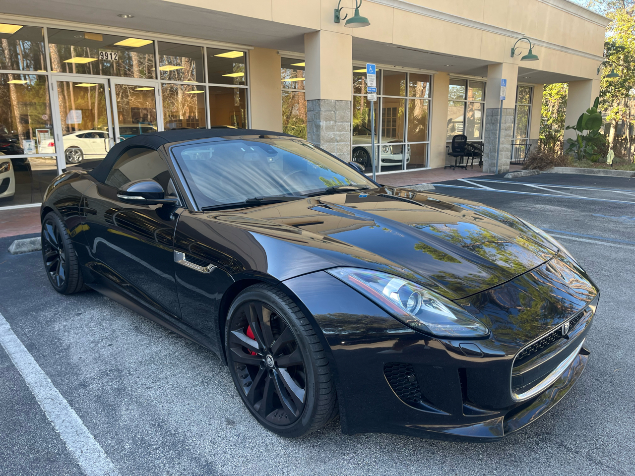 Jaguar F-Type 2dr Conv V8 S 2014