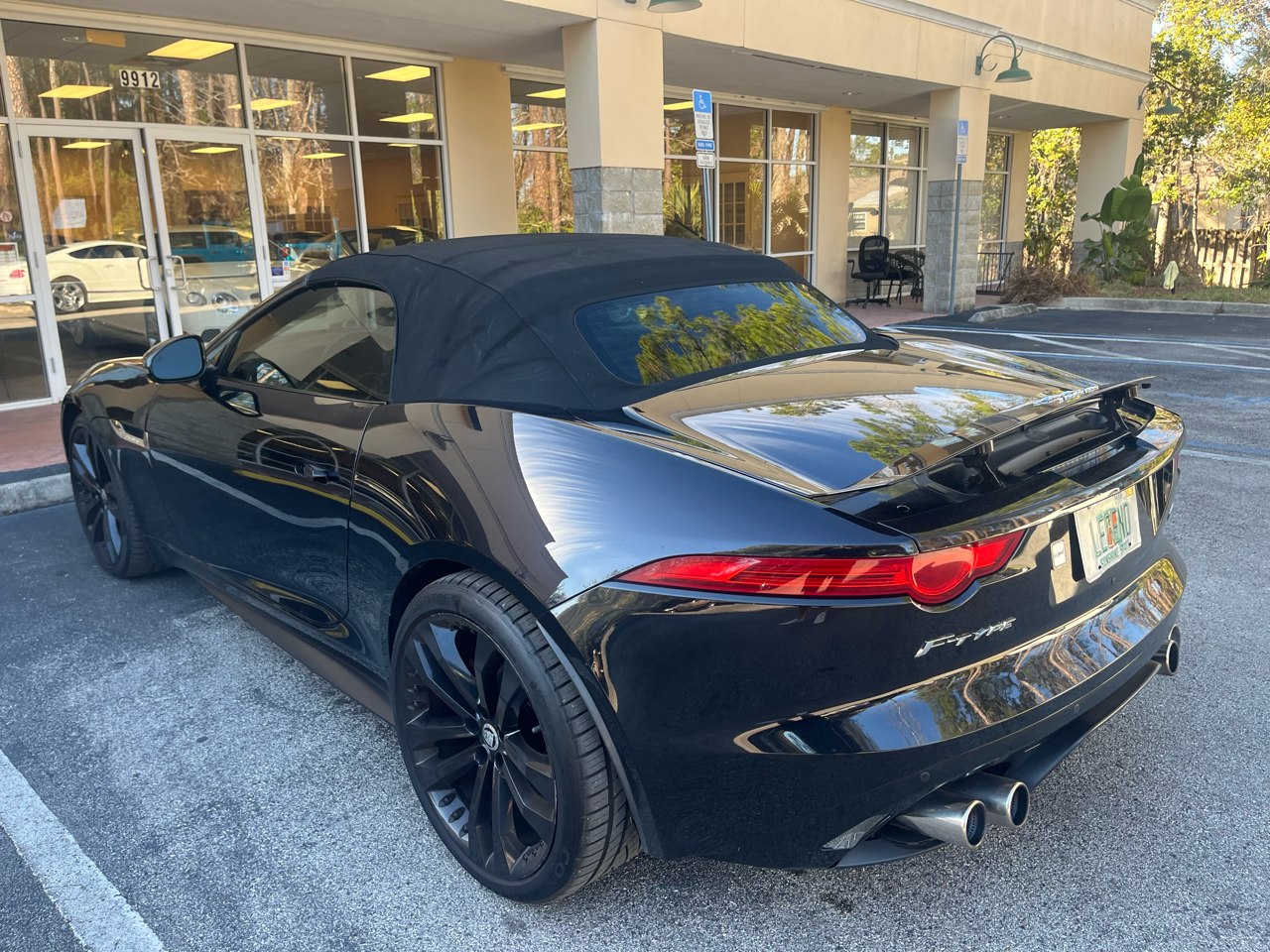 Jaguar F-Type 2dr Conv V8 S 2014