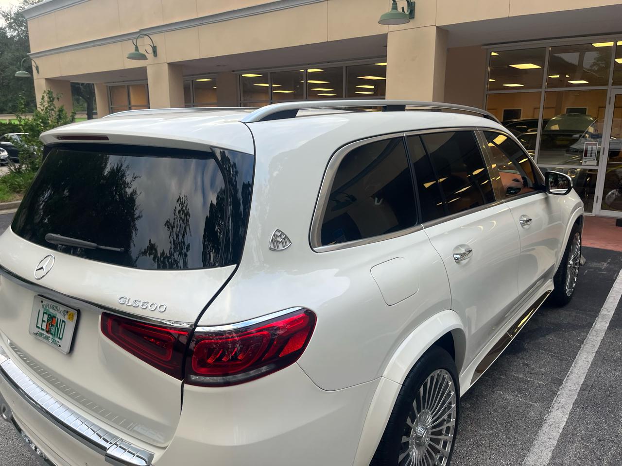 Mercedes-Benz GLS  2021