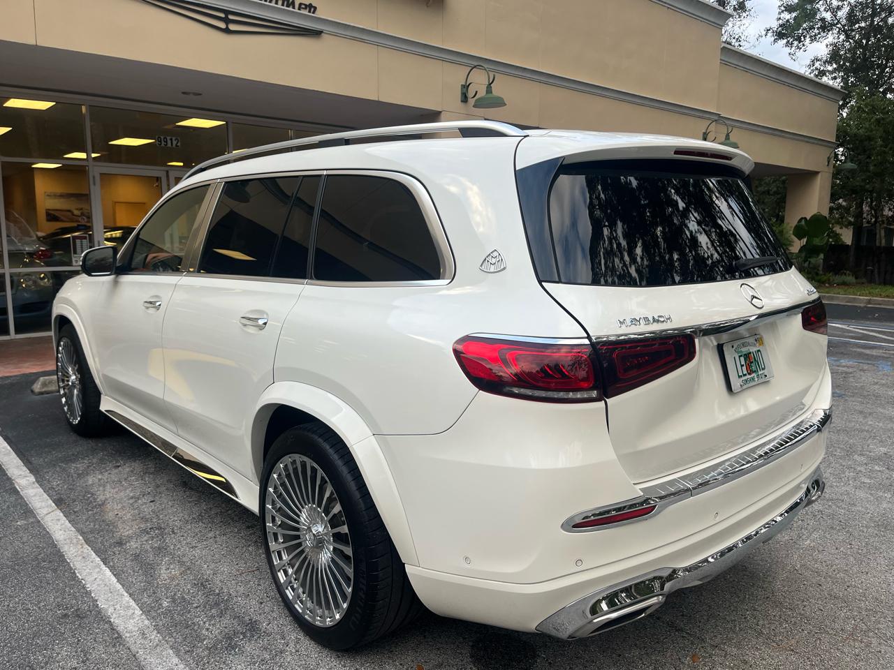 Mercedes-Benz GLS  2021