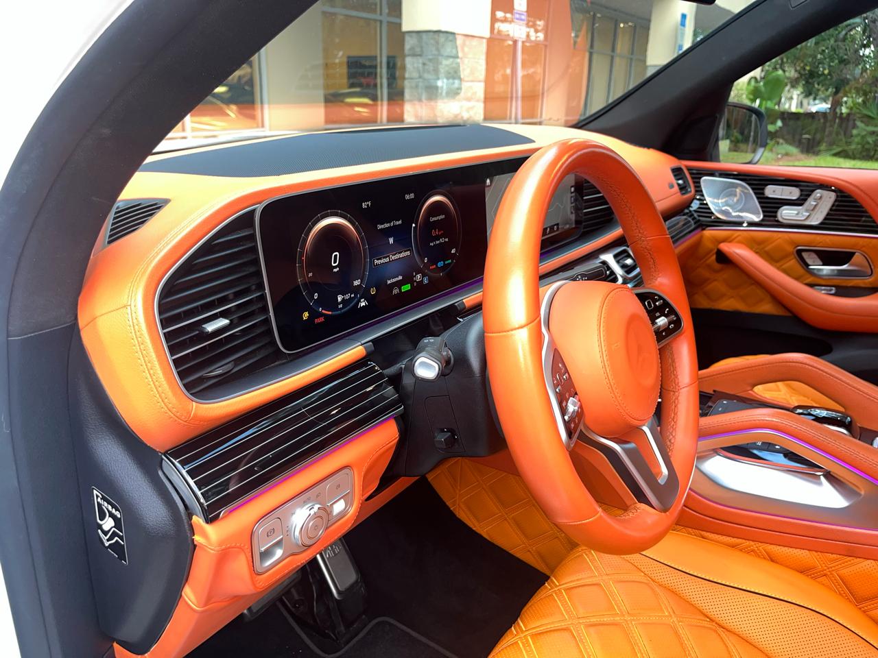 Mercedes-Benz GLS  2021