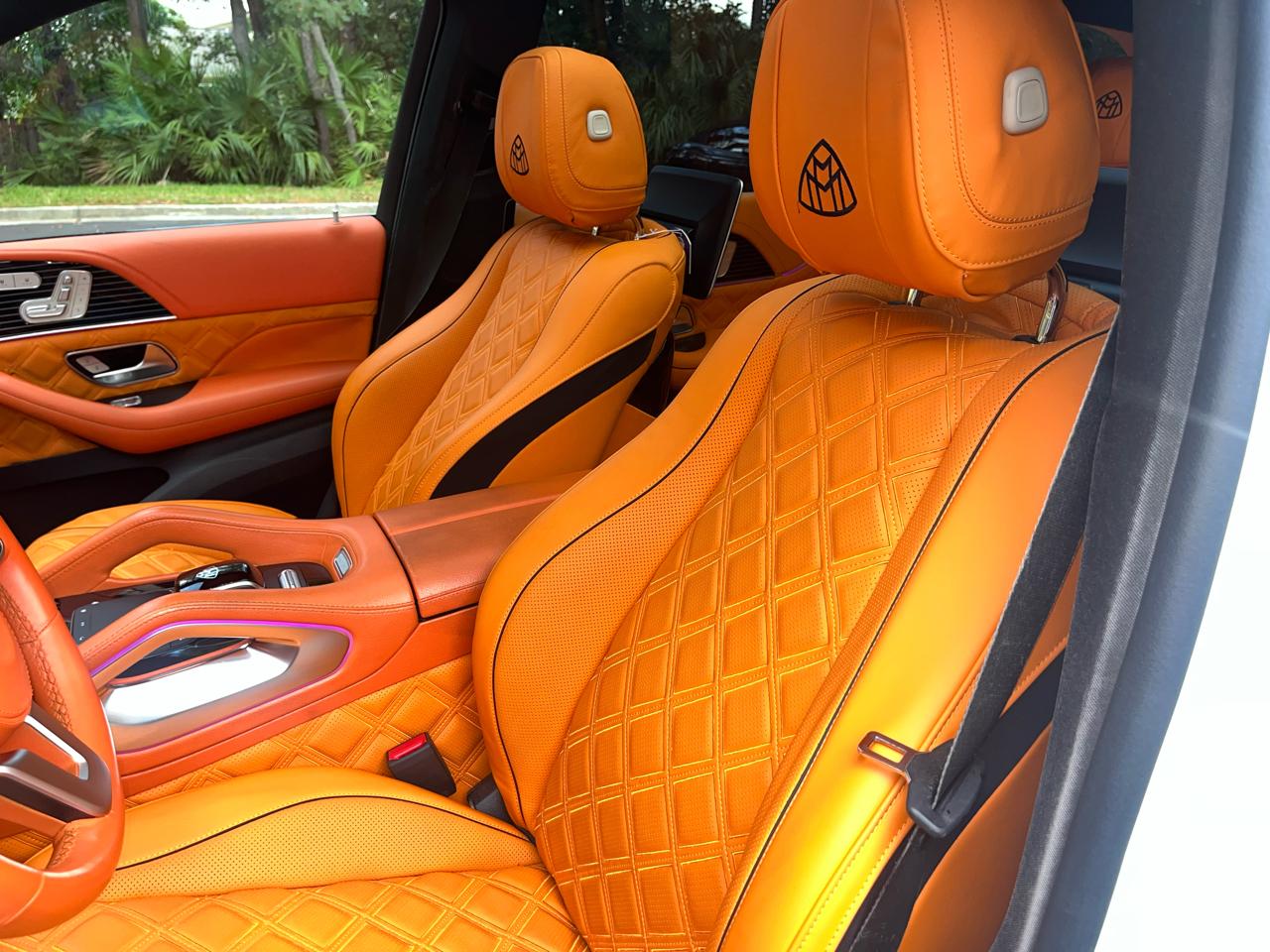 Mercedes-Benz GLS  2021