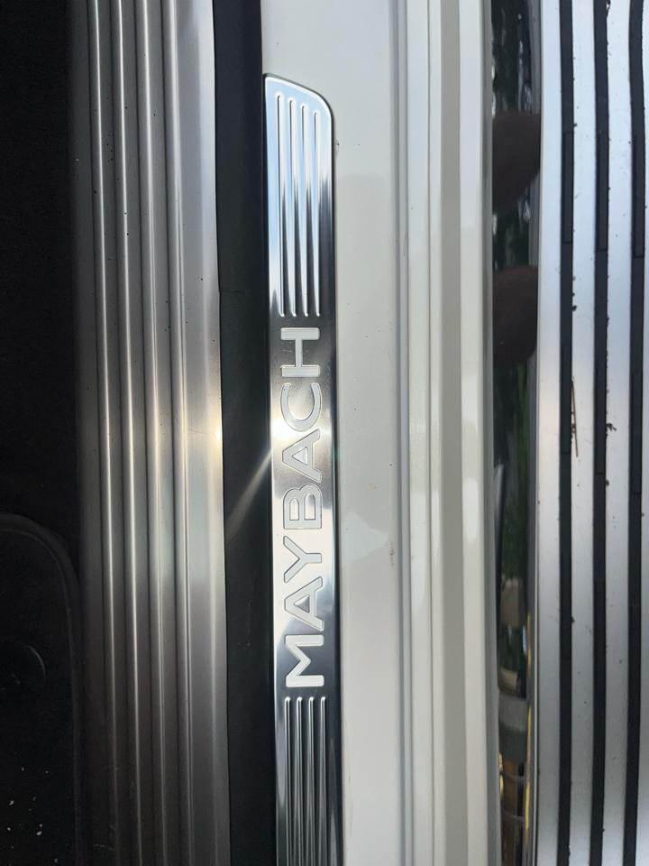 Mercedes-Benz GLS  2021