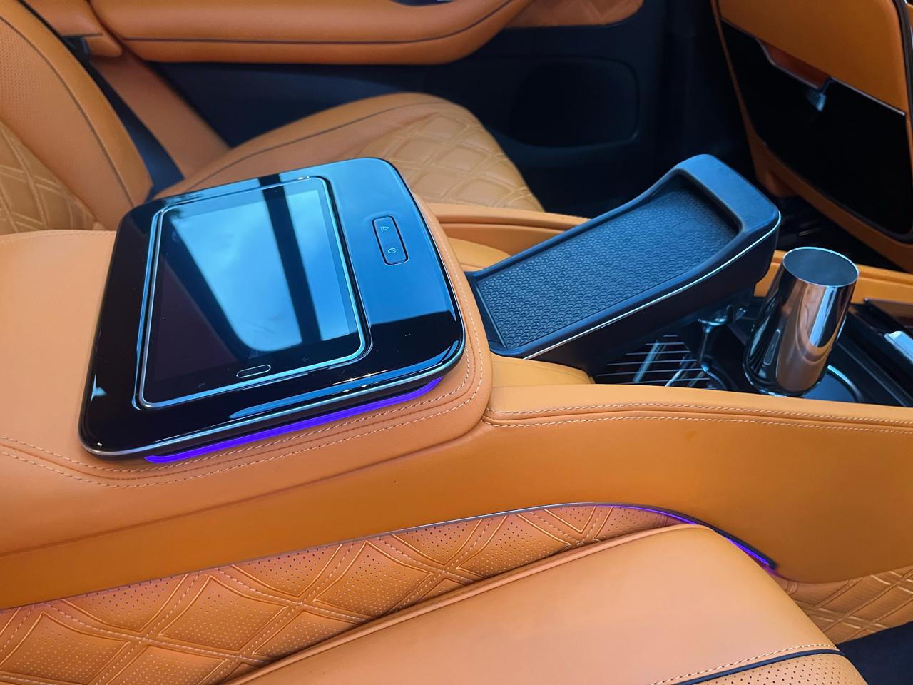 Mercedes-Benz GLS  2021