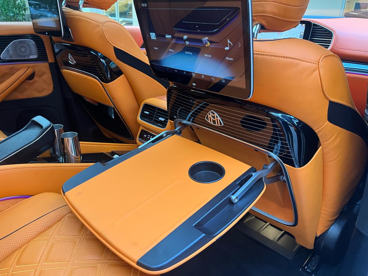 Mercedes-Benz GLS  2021