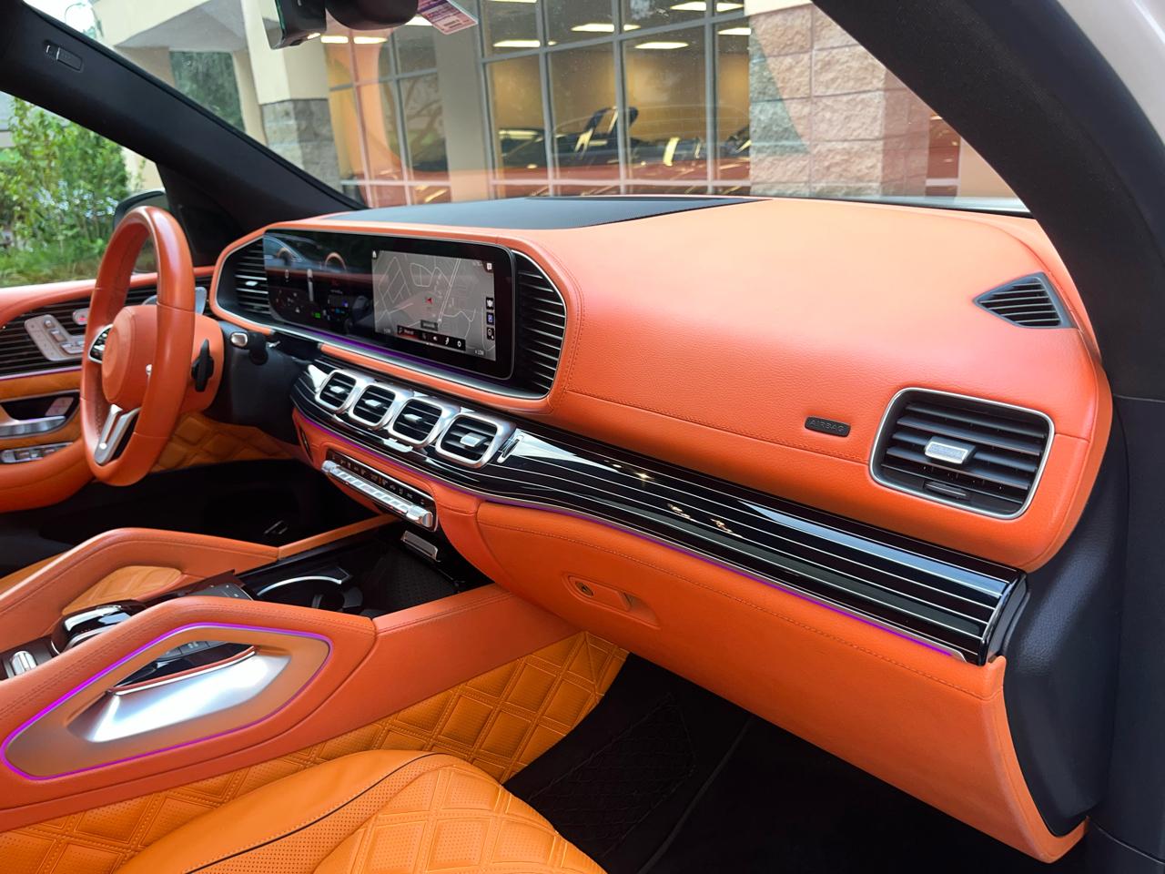 Mercedes-Benz GLS  2021