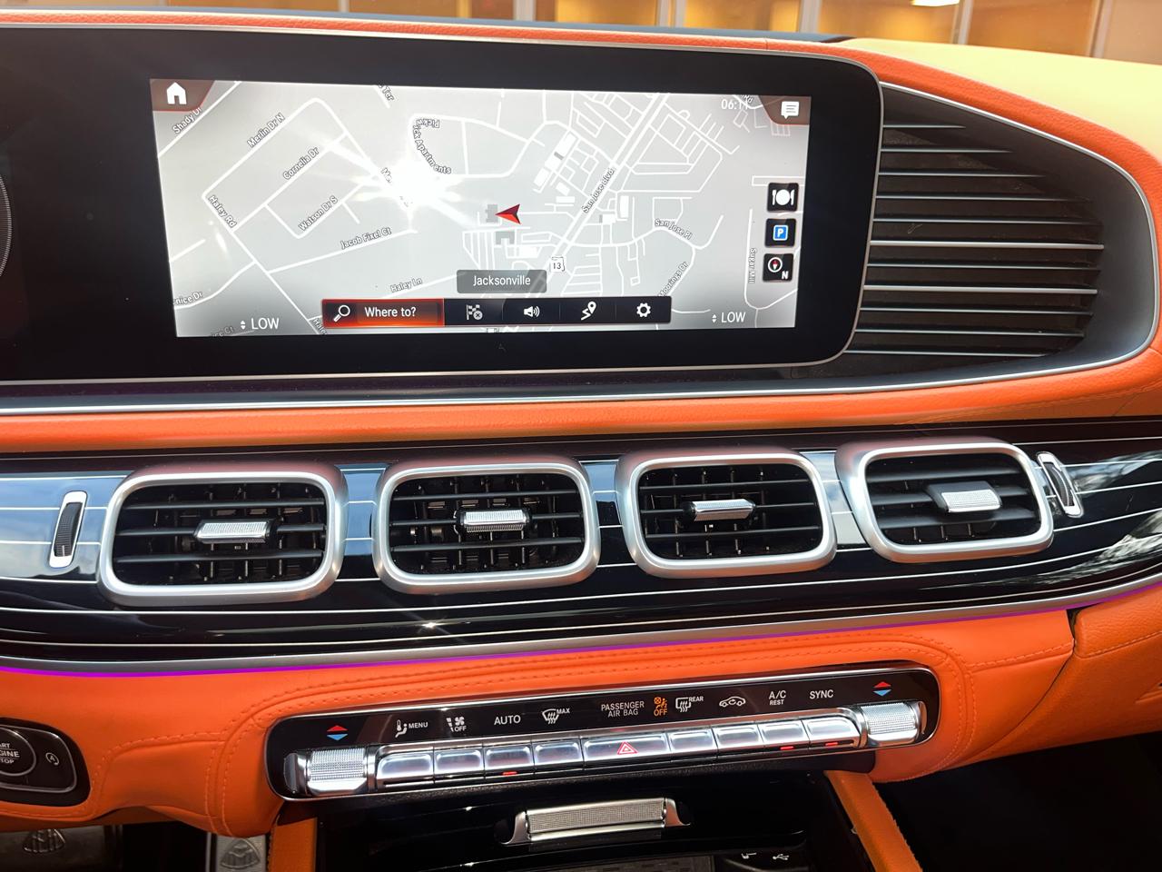 Mercedes-Benz GLS  2021