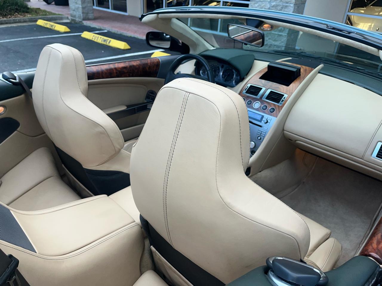 Aston Martin DB9 2dr Volante Auto 2006