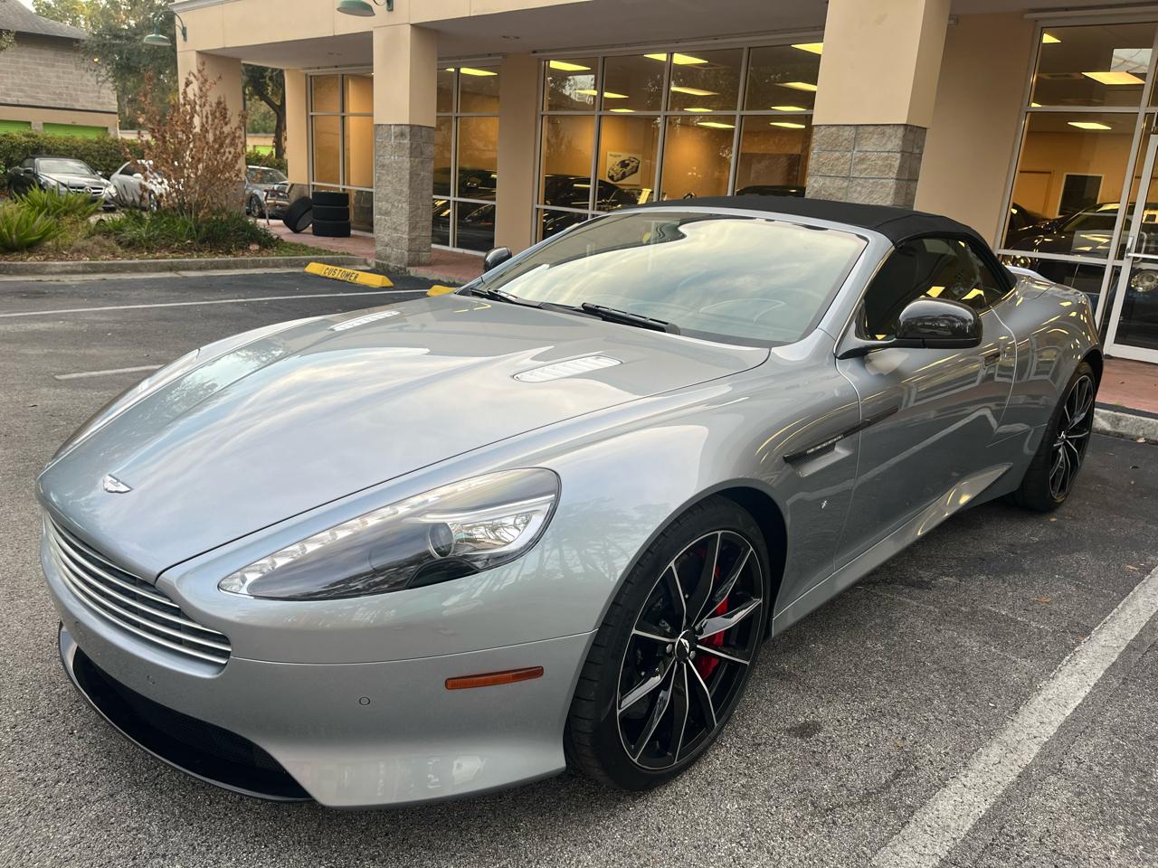 Aston Martin DB9 GT  2016