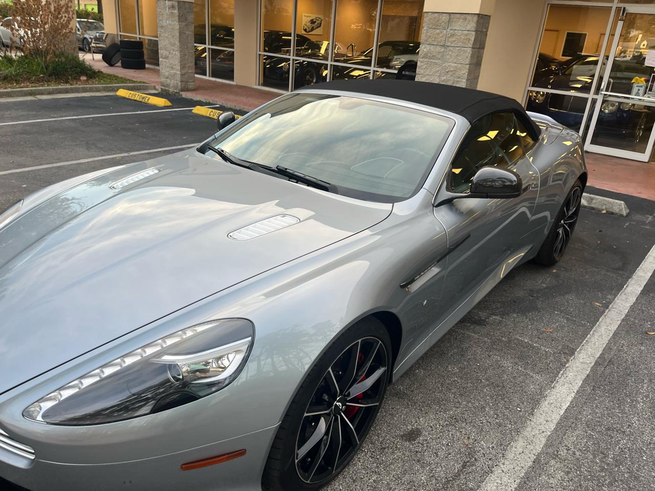 Aston Martin DB9 GT  2016