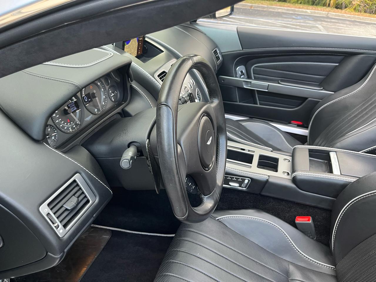 Aston Martin DB9 GT  2016