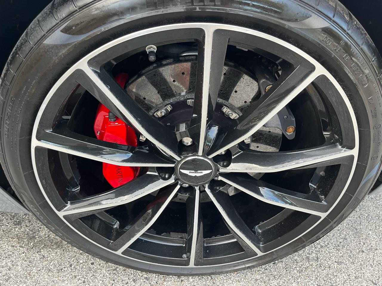 Aston Martin DB9 GT  2016