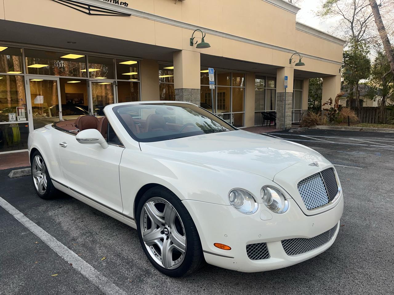 Bentley Continental GT 2dr Conv 2011