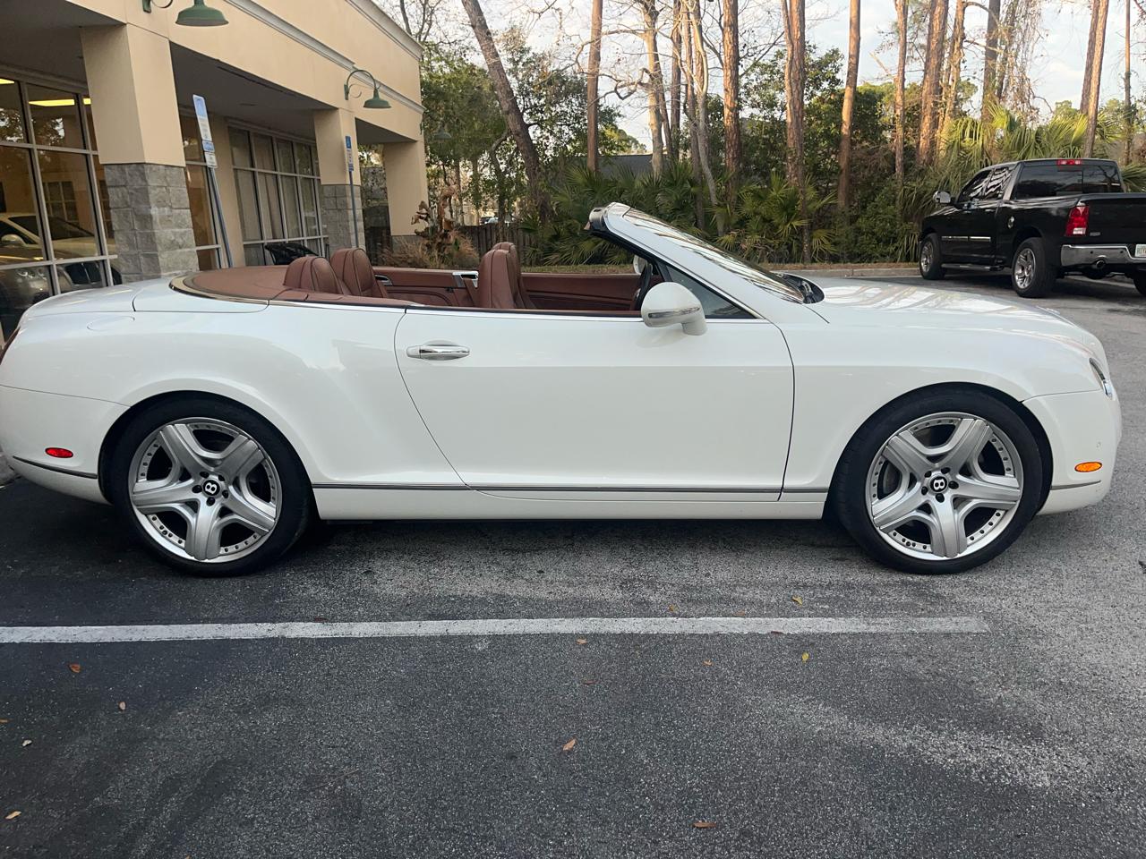 Bentley Continental GT 2dr Conv 2011