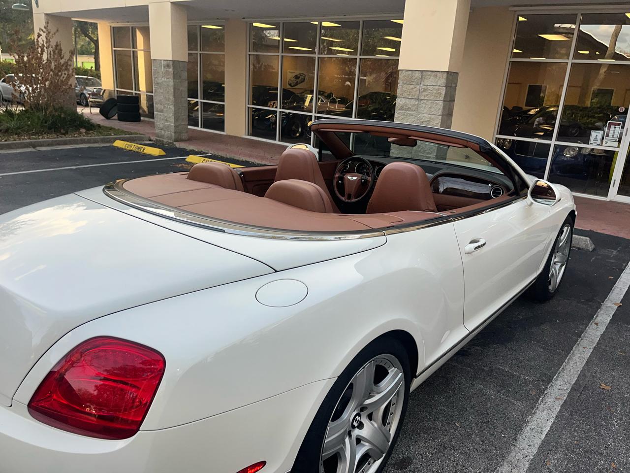 Bentley Continental GT 2dr Conv 2011