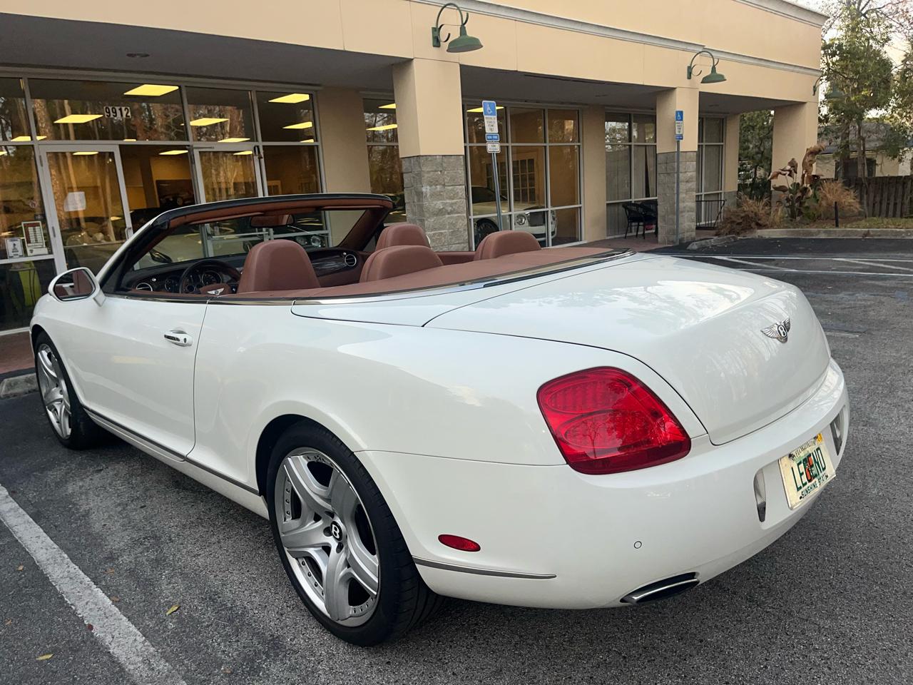 Bentley Continental GT 2dr Conv 2011