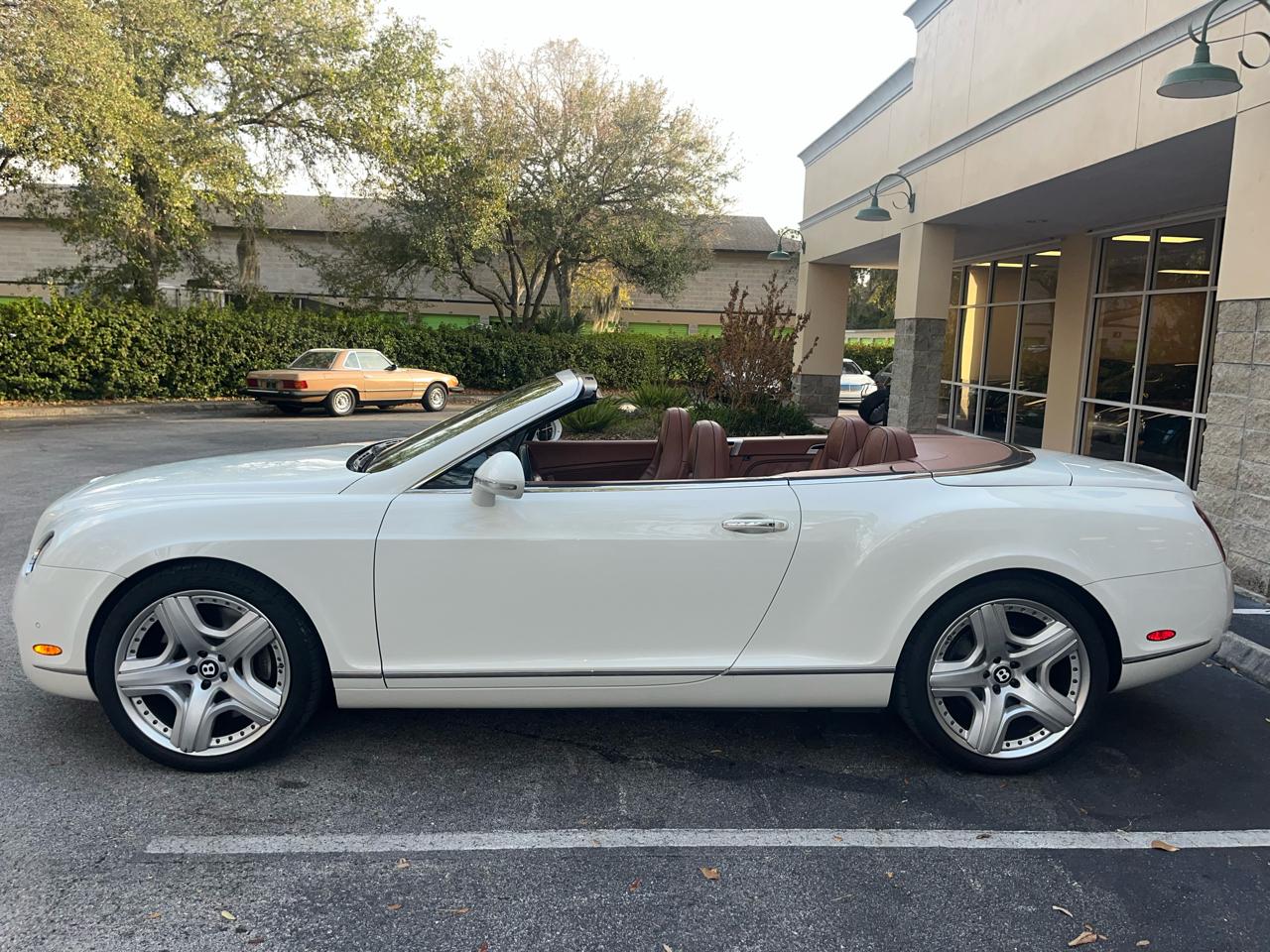 Bentley Continental GT 2dr Conv 2011