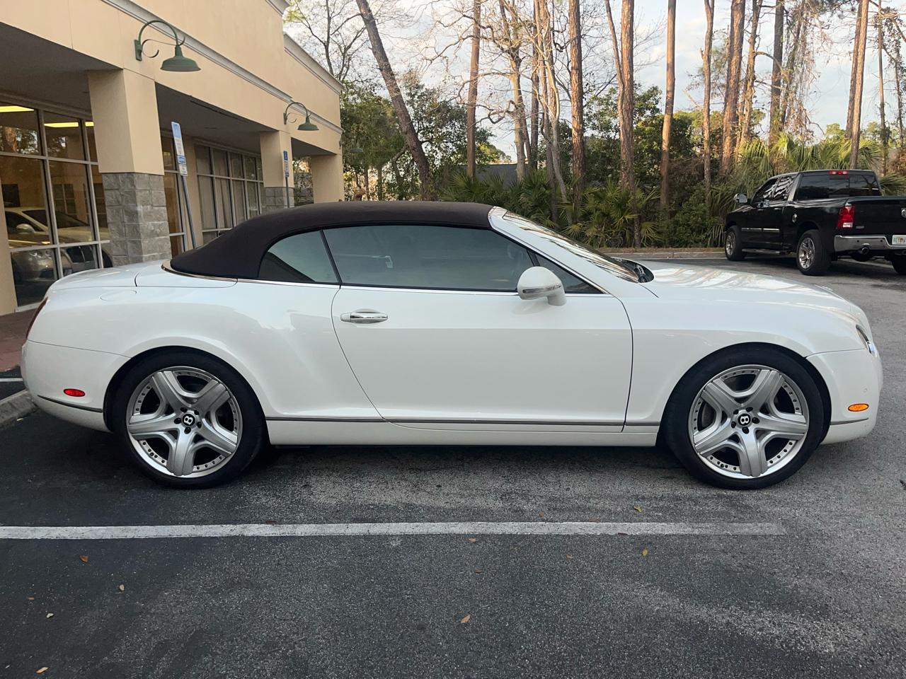 Bentley Continental GT 2dr Conv 2011