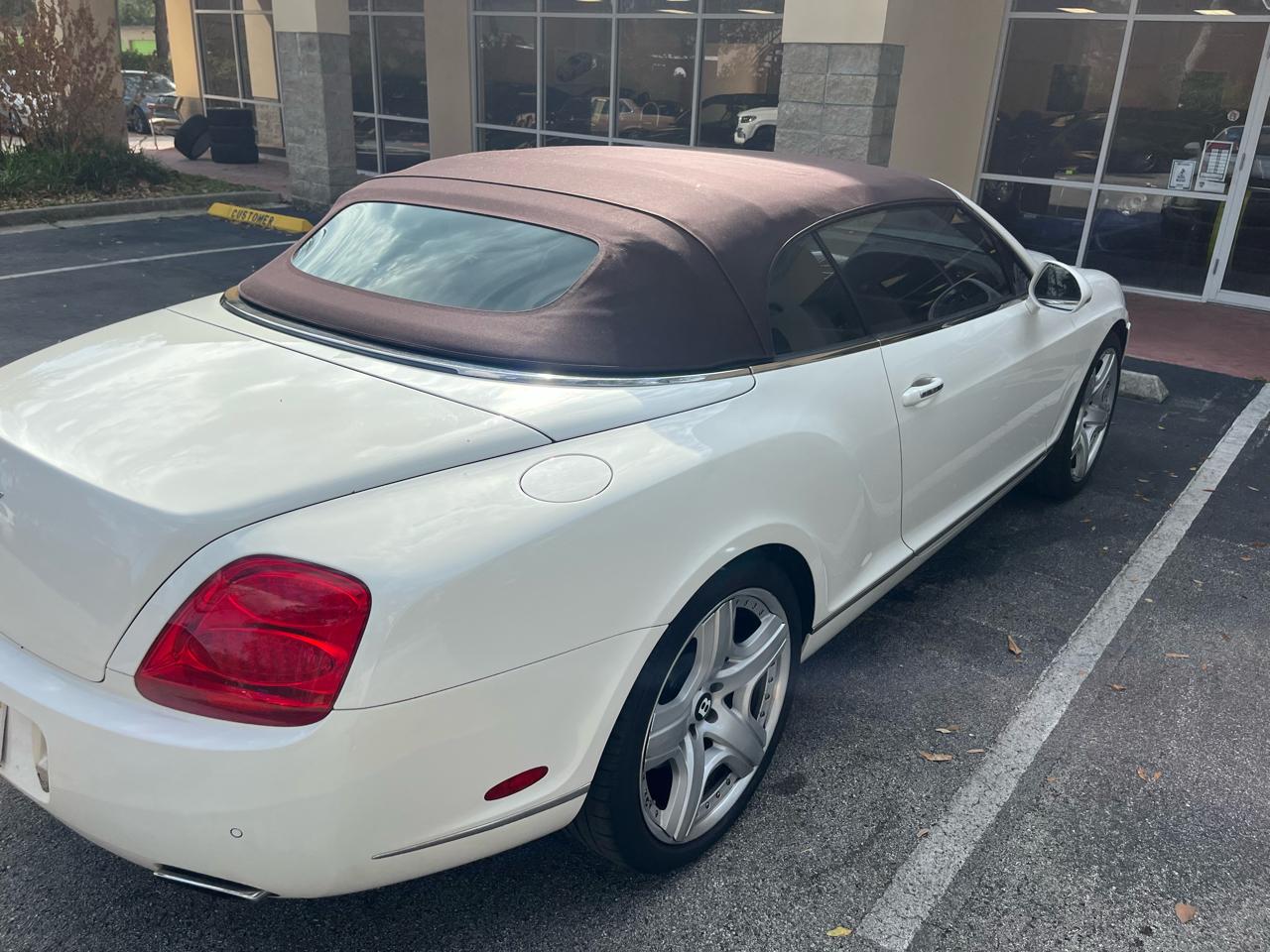 Bentley Continental GT 2dr Conv 2011