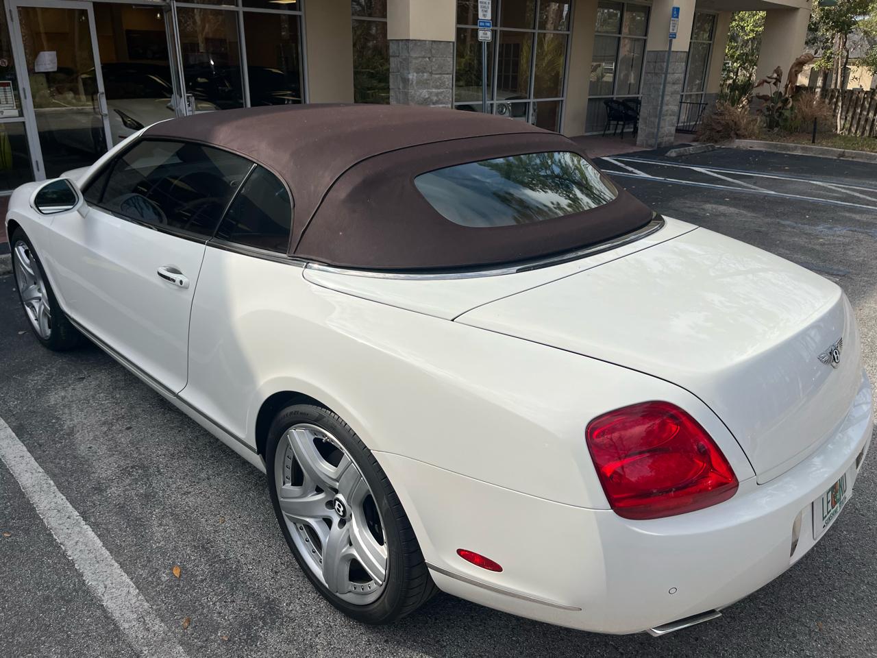 Bentley Continental GT 2dr Conv 2011