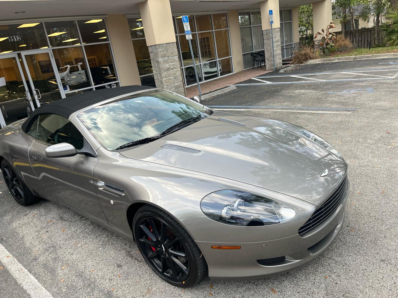 Aston Martin DB9 2dr Volante Auto 2009