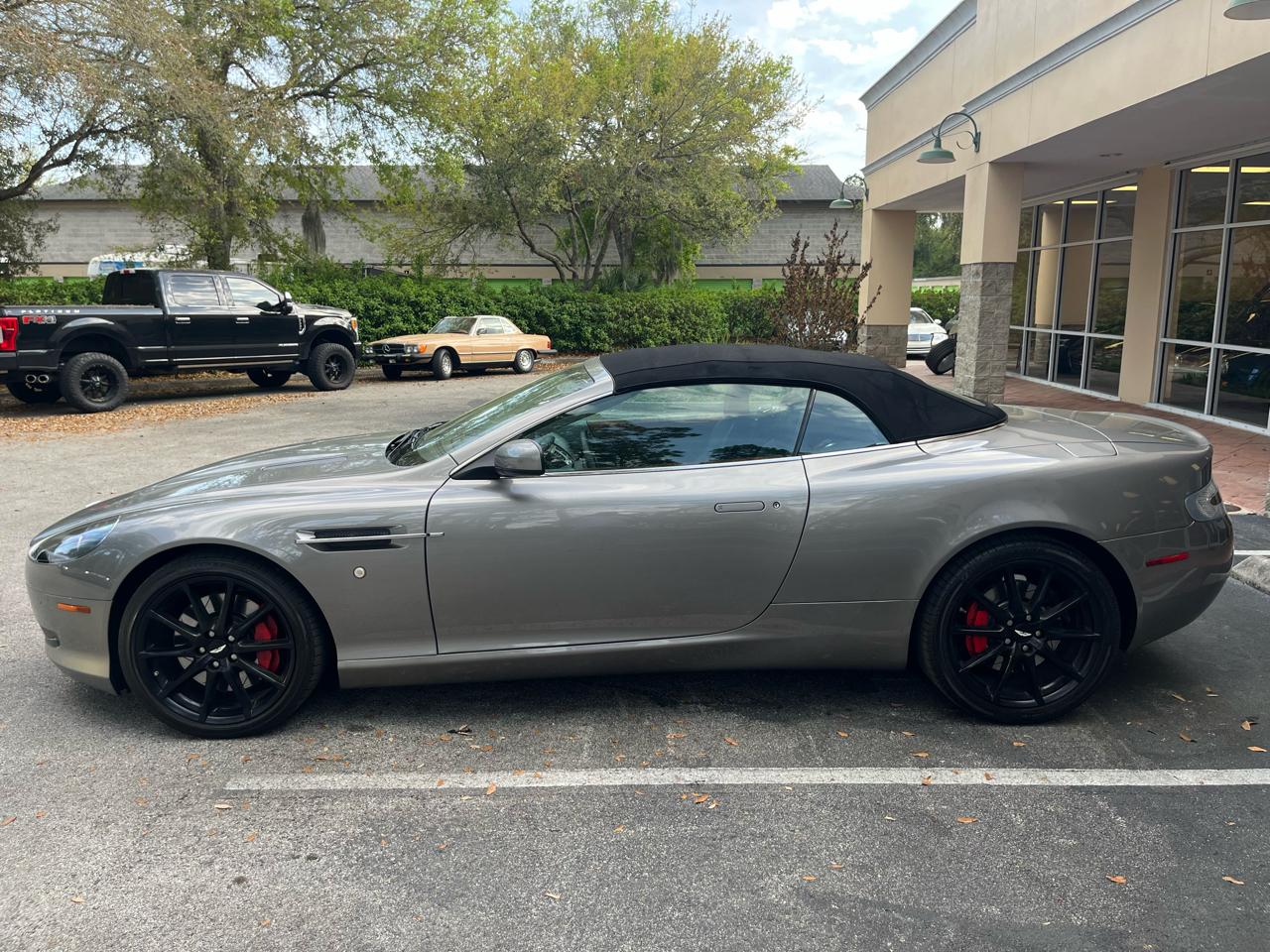Aston Martin DB9 2dr Volante Auto 2009