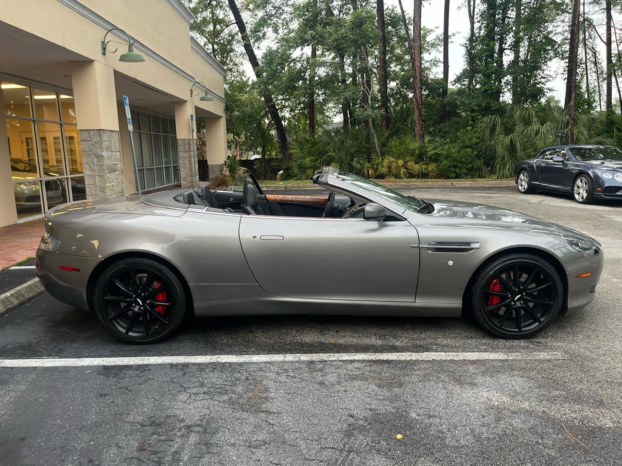 Aston Martin DB9 2dr Volante Auto 2009