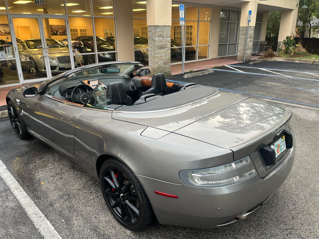 Aston Martin DB9 2dr Volante Auto 2009