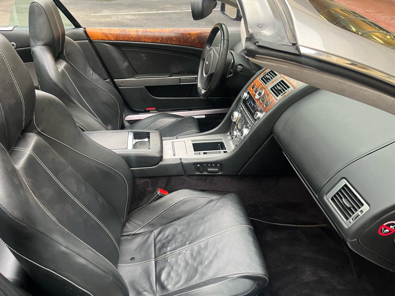 Aston Martin DB9 2dr Volante Auto 2009