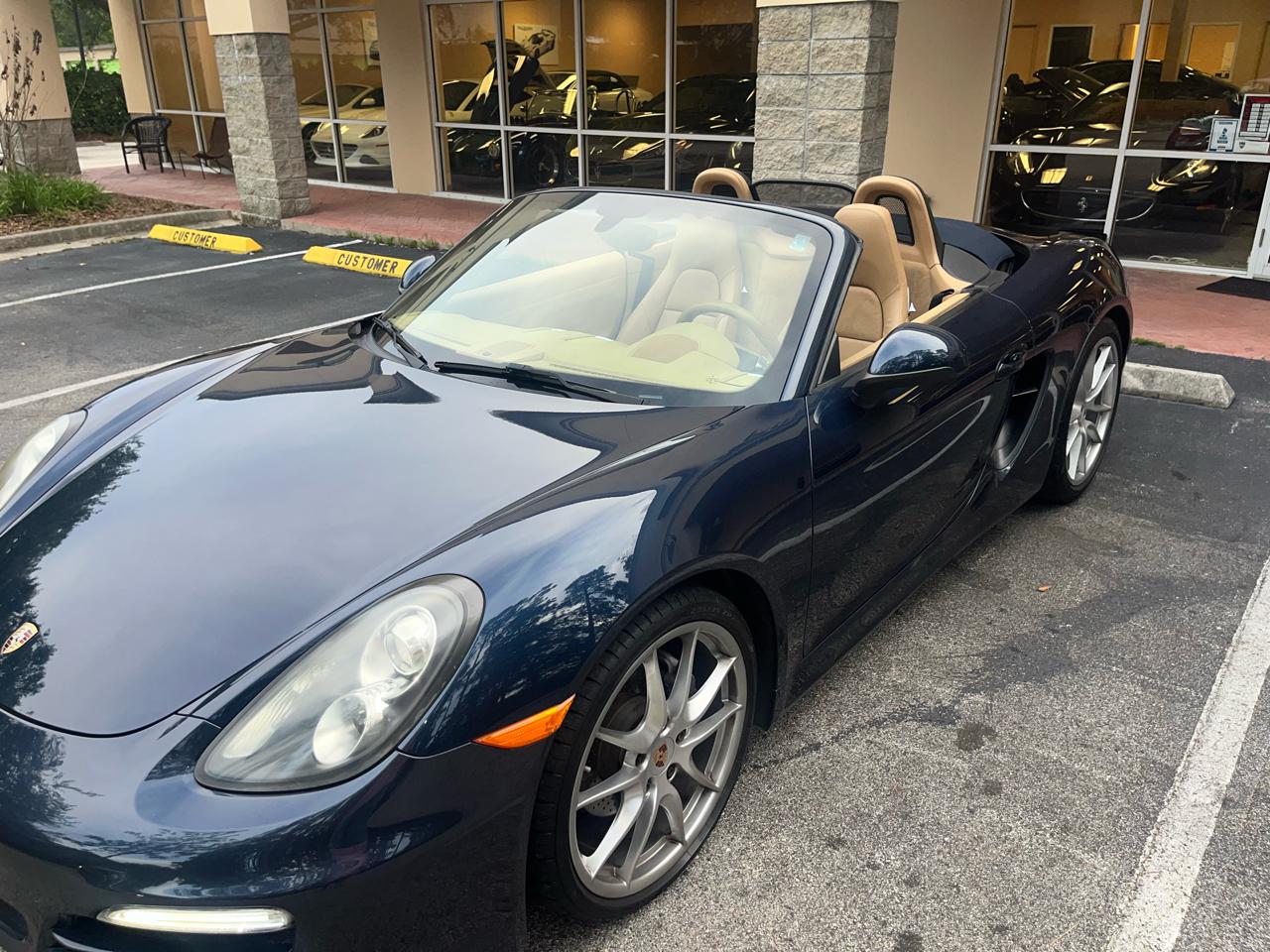 Porsche Boxster 2dr Roadster 2013