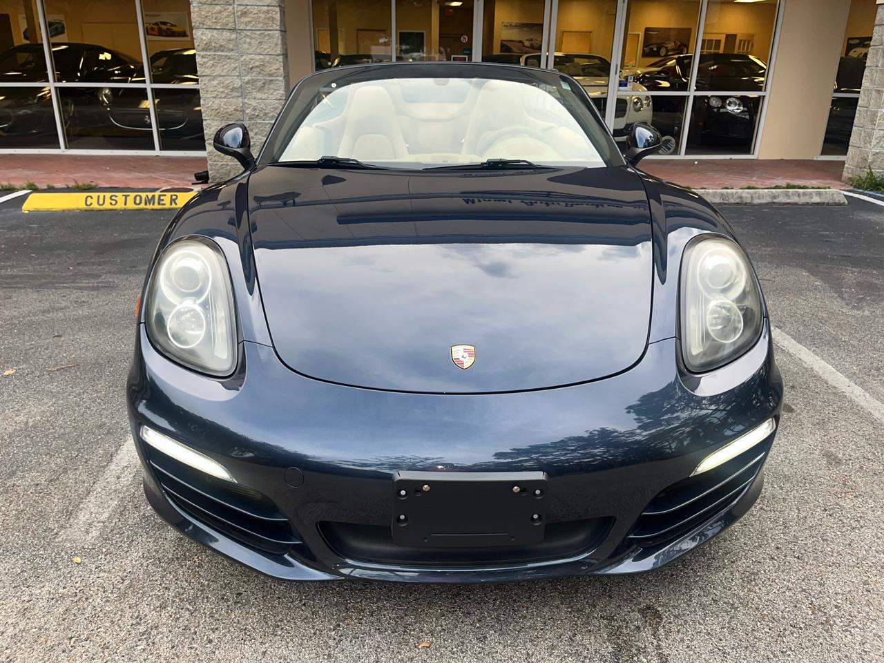 Porsche Boxster 2dr Roadster 2013