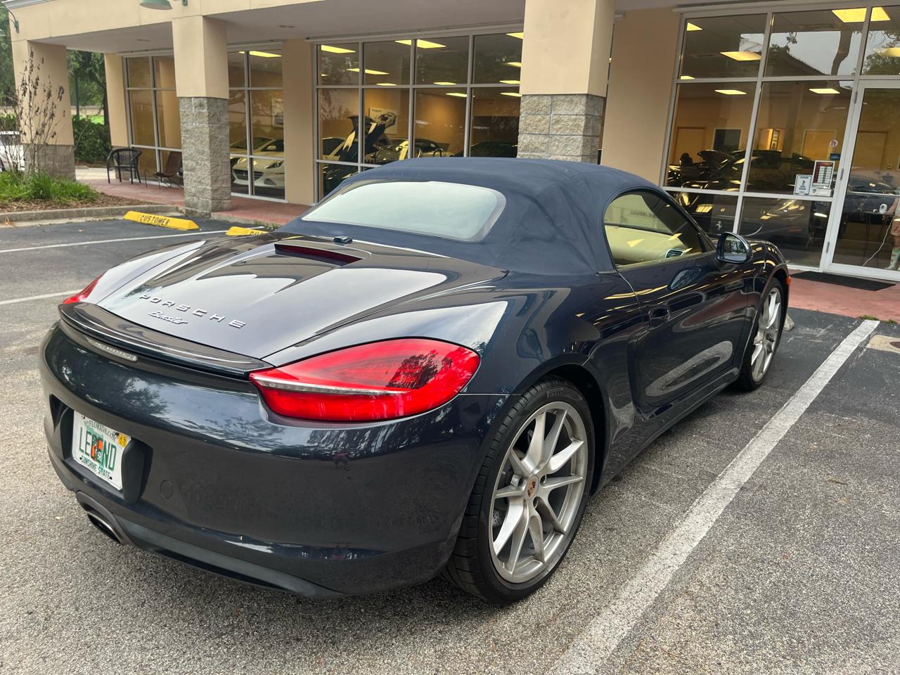 Porsche Boxster 2dr Roadster 2013