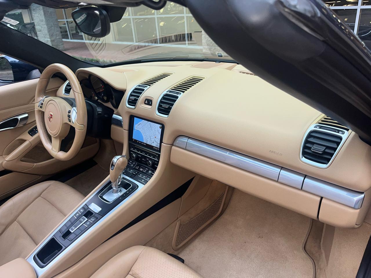 Porsche Boxster 2dr Roadster 2013
