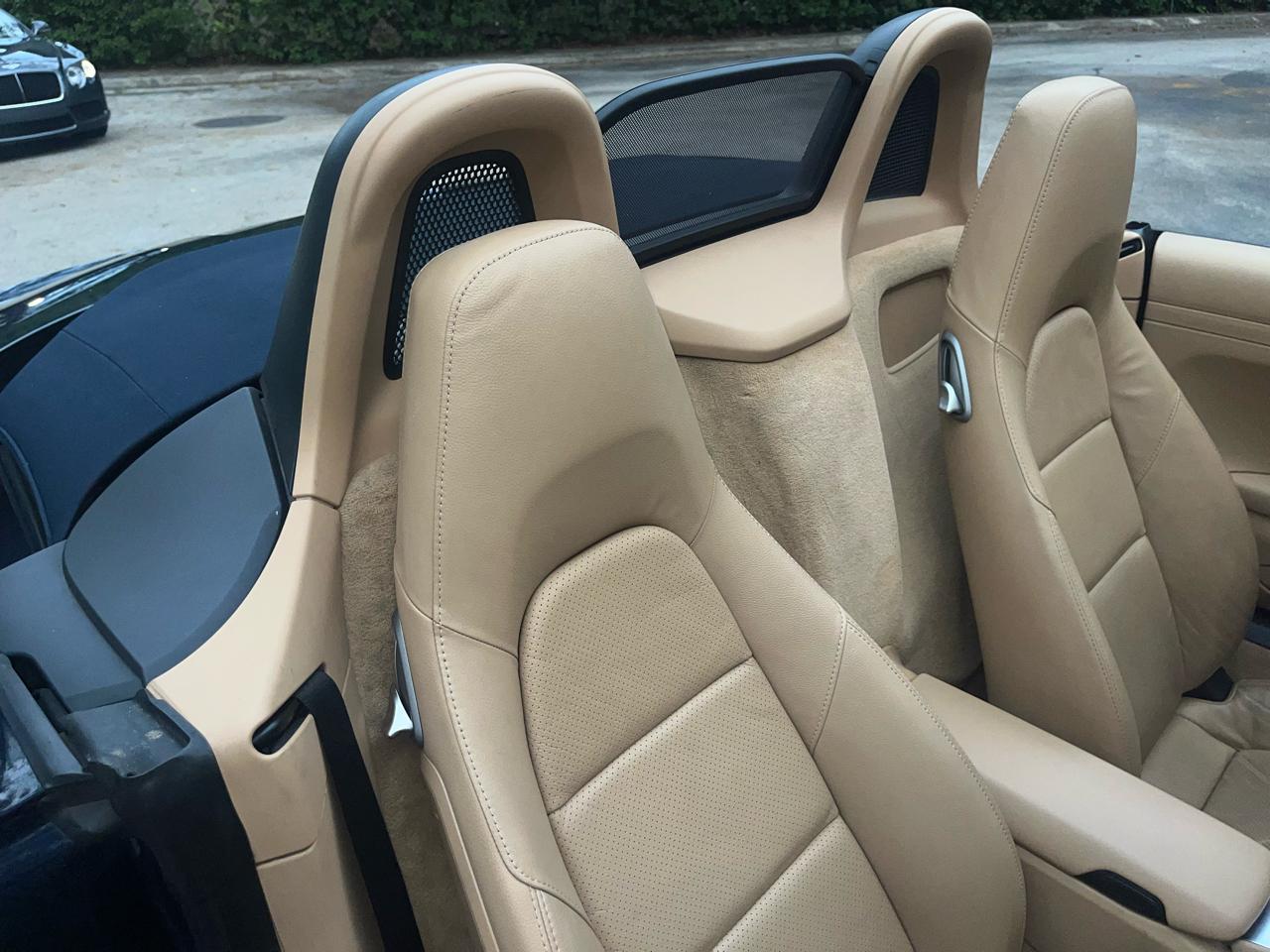Porsche Boxster 2dr Roadster 2013