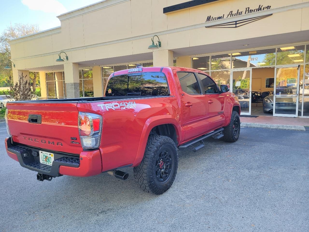 Toyota Tacoma 4WD TRD Off Road Double Cab 5' Bed V6 MT (Natl) 2022