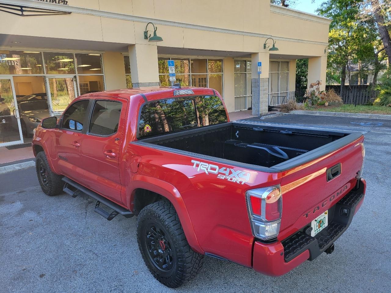 Toyota Tacoma 4WD TRD Off Road Double Cab 5' Bed V6 MT (Natl) 2022