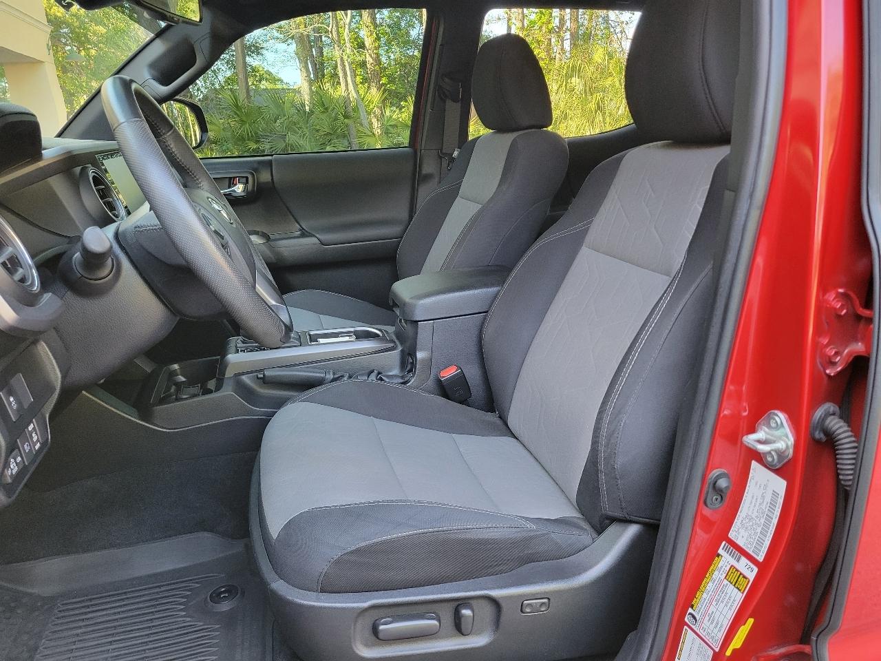 Toyota Tacoma 4WD TRD Off Road Double Cab 5' Bed V6 MT (Natl) 2022