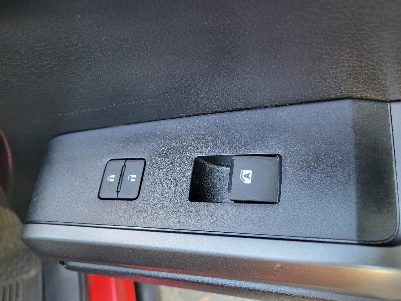 Toyota Tacoma 4WD TRD Off Road Double Cab 5' Bed V6 MT (Natl) 2022