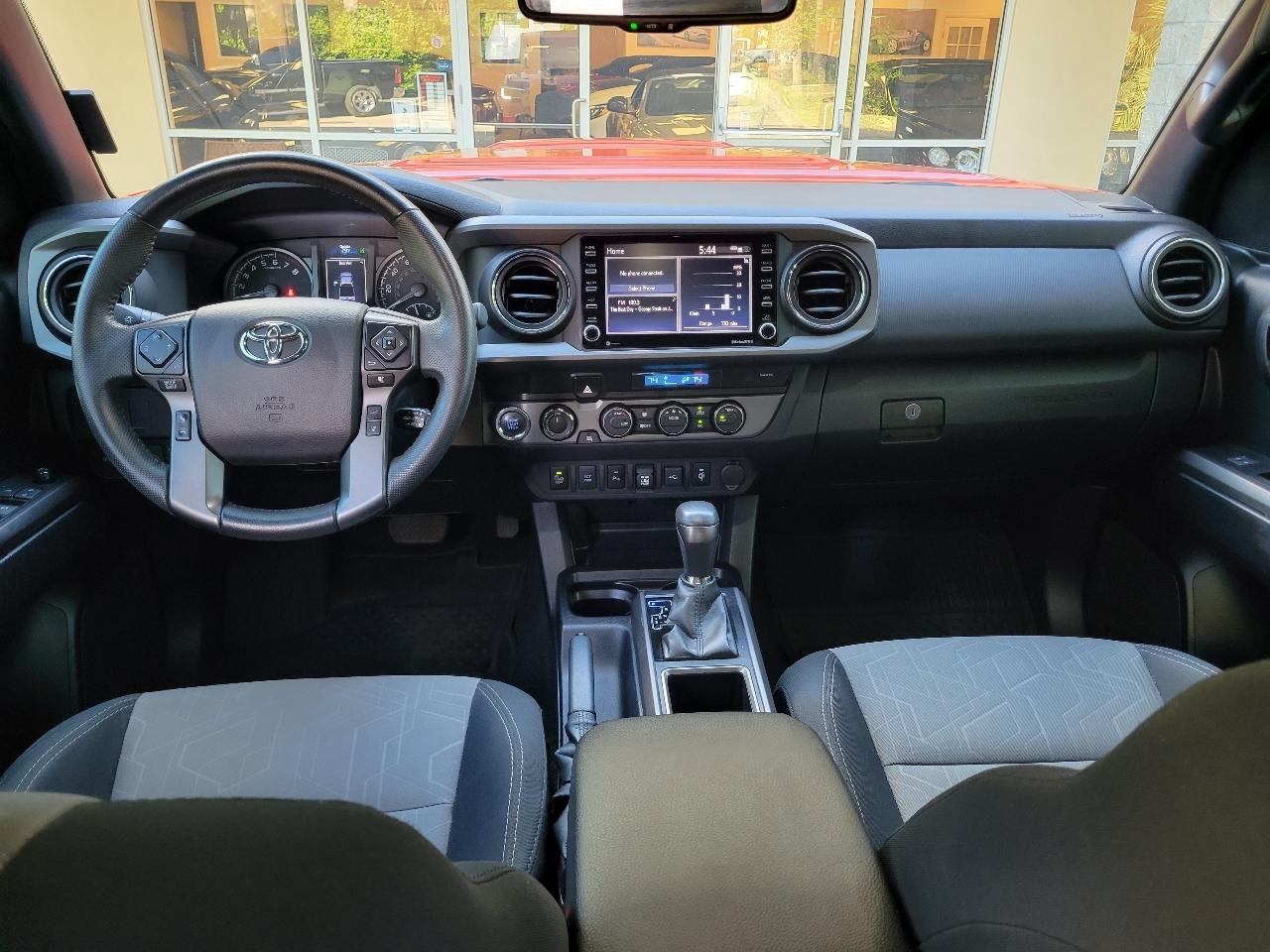 Toyota Tacoma 4WD TRD Off Road Double Cab 5' Bed V6 MT (Natl) 2022