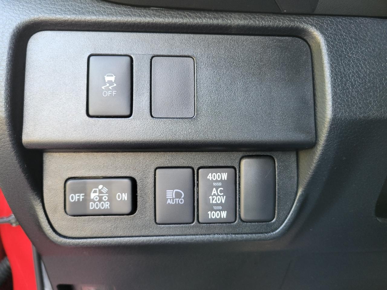 Toyota Tacoma 4WD TRD Off Road Double Cab 5' Bed V6 MT (Natl) 2022