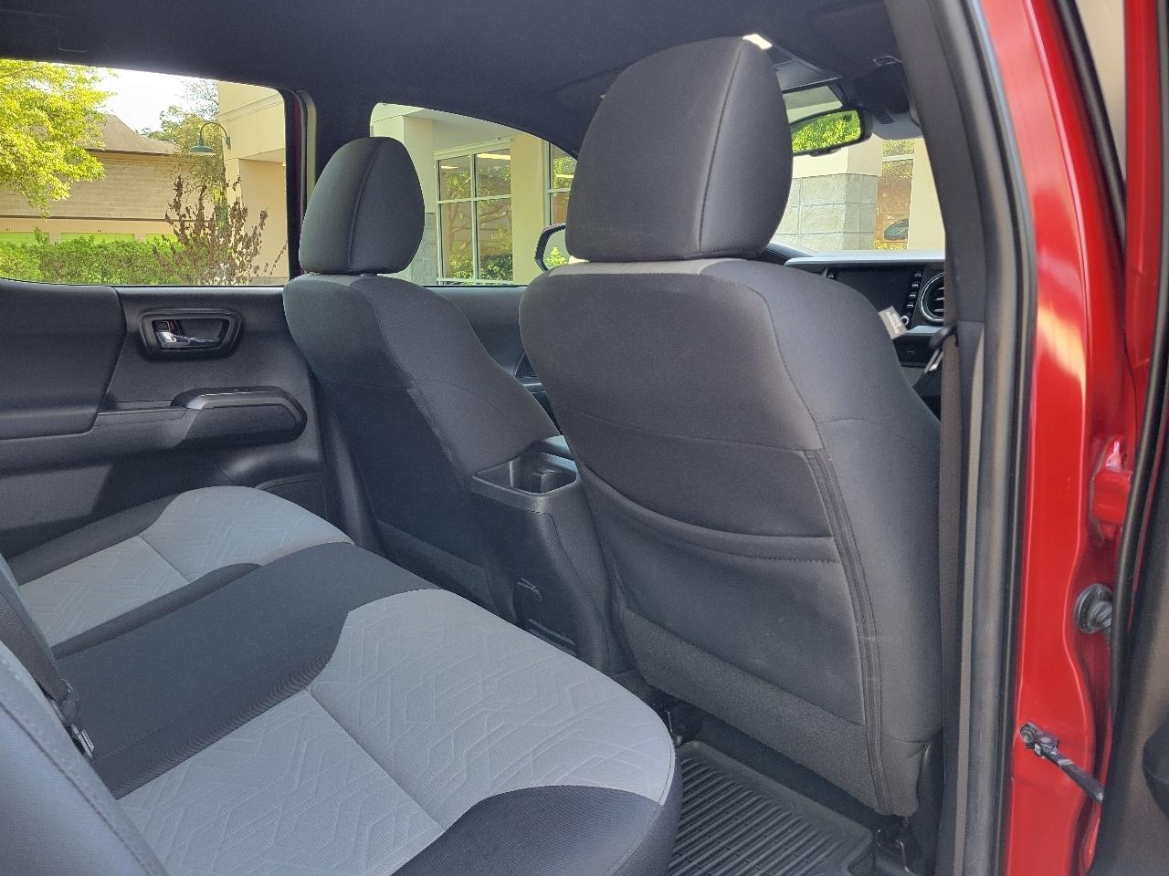 Toyota Tacoma 4WD TRD Off Road Double Cab 5' Bed V6 MT (Natl) 2022