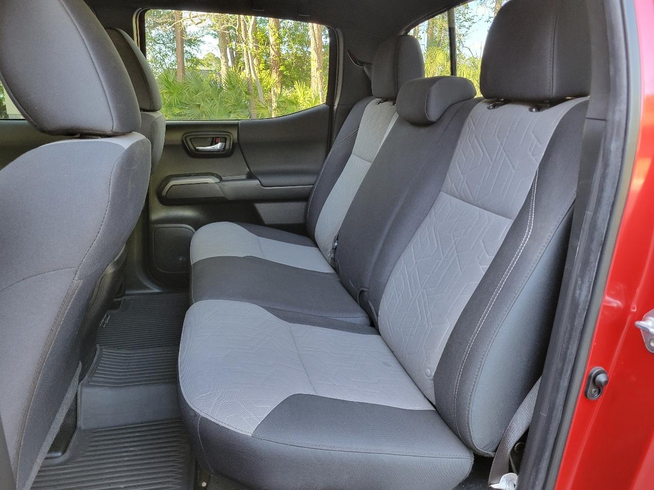 Toyota Tacoma 4WD TRD Off Road Double Cab 5' Bed V6 MT (Natl) 2022