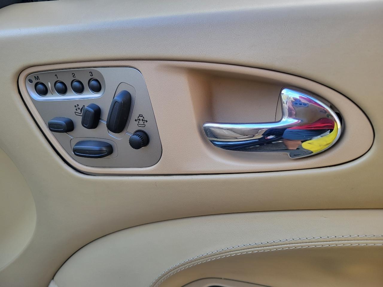 Jaguar XKR XKR Convertible 2007