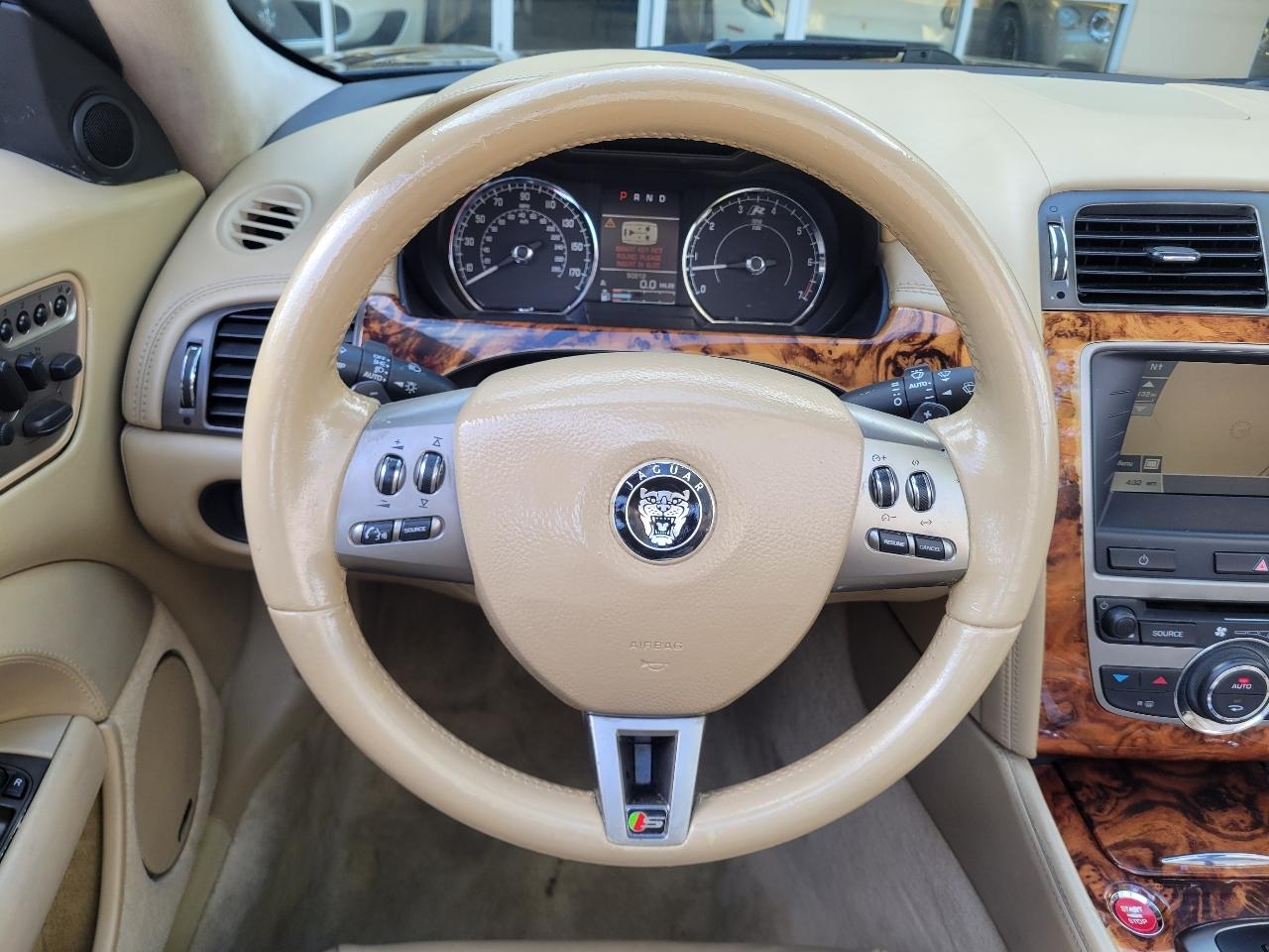 Jaguar XKR XKR Convertible 2007