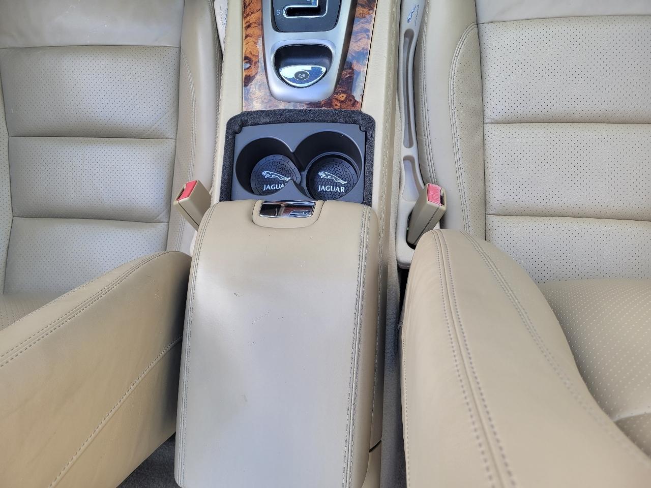 Jaguar XKR XKR Convertible 2007