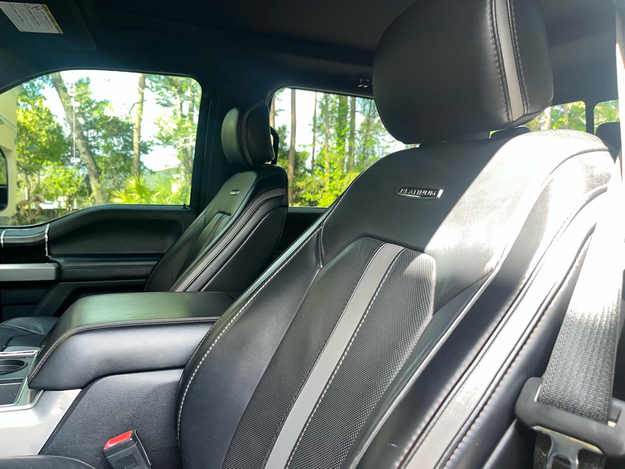 Ford Super Duty F-350 SRW Platinum 4WD Crew Cab 8' Box 2019