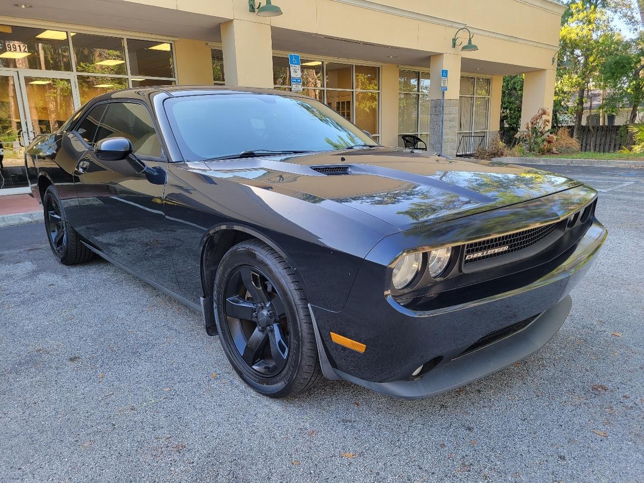 Dodge Challenger 2dr Cpe SXT 2014