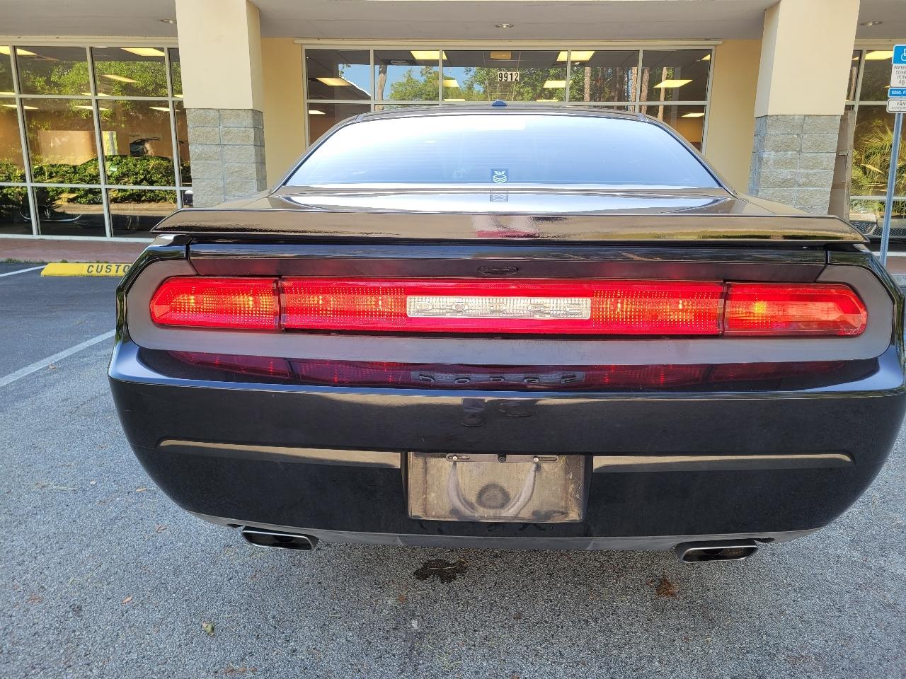 Dodge Challenger 2dr Cpe SXT 2014